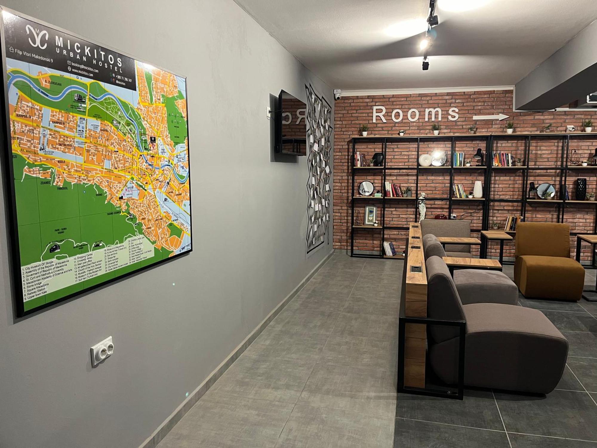 Mickitos Urban Hostel สโกเปีย ภายนอก รูปภาพ